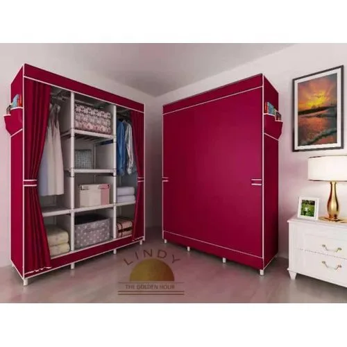 Lindy Portable Wardrobe